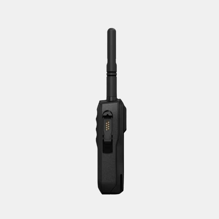 Motorola MOTOTRBO R5 Portable Two-Way Radio